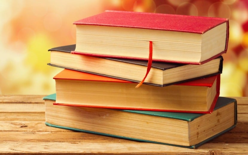 Llistats de llibres curs 2020-2021